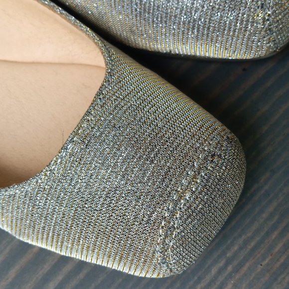 Gold and silver baller flats size 6.5 - Picture 6 of 6